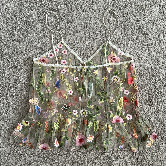 STUDIO F Floral Embroidered Sheer Top - Picture 6 of 7